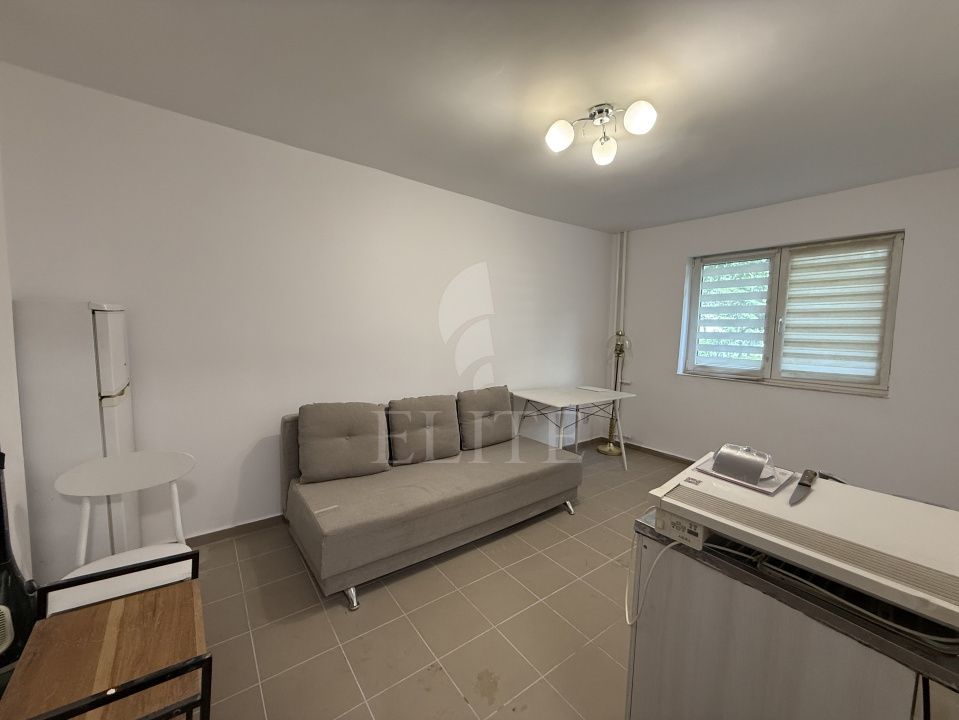 Garsoniera în zona SIRENA-1238464