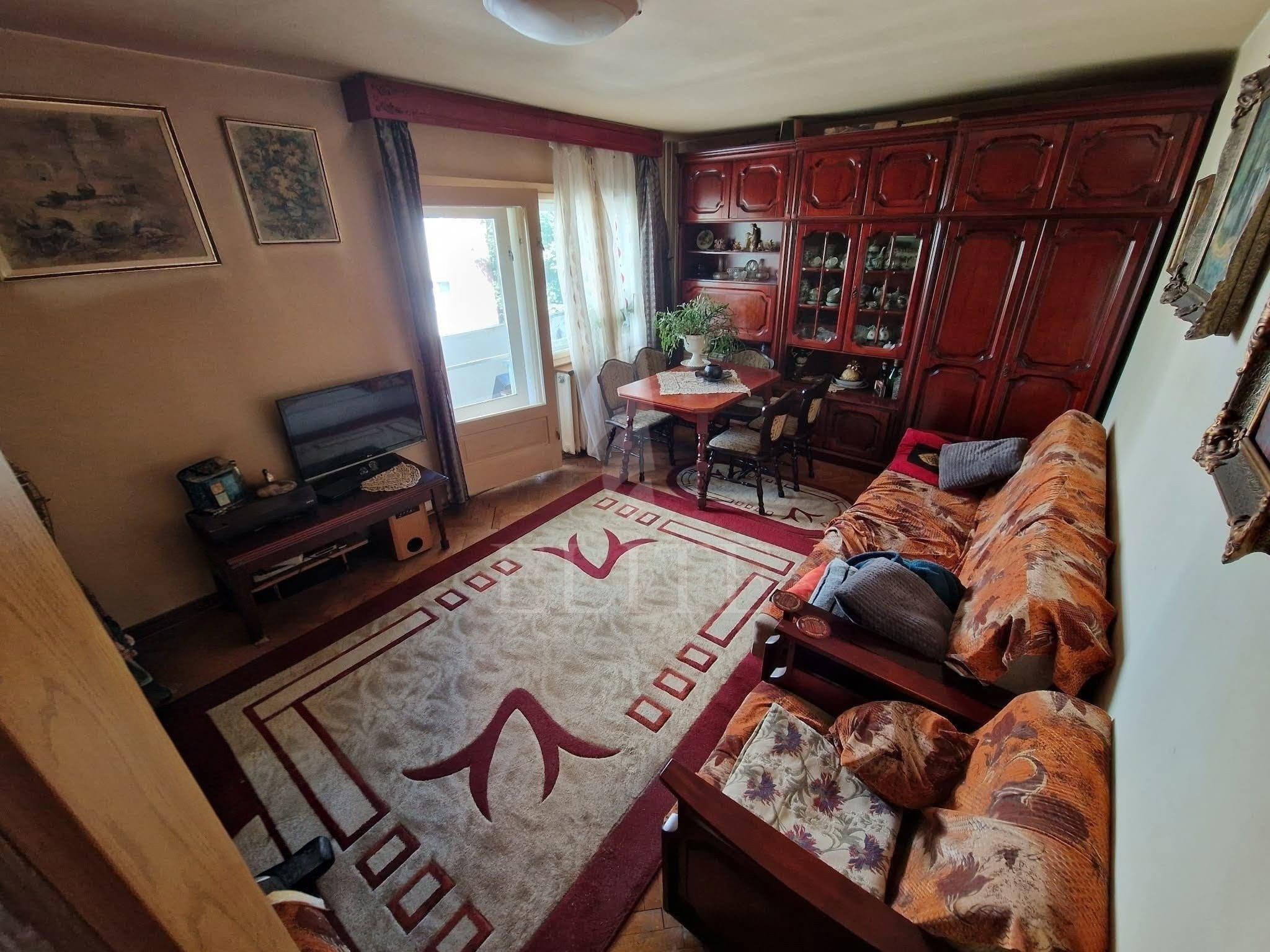 Apartament 3 camere în zona STRAZII TAKE IONESCU-1239296