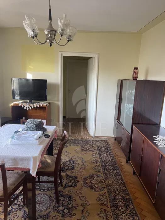 Apartament 3 camere în zona ELECTRICA-1240787
