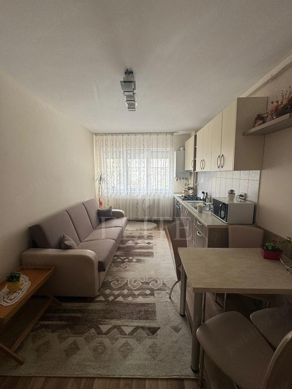 Apartament 3 camere în zona STRAZII EDGAR QUINET-1241442