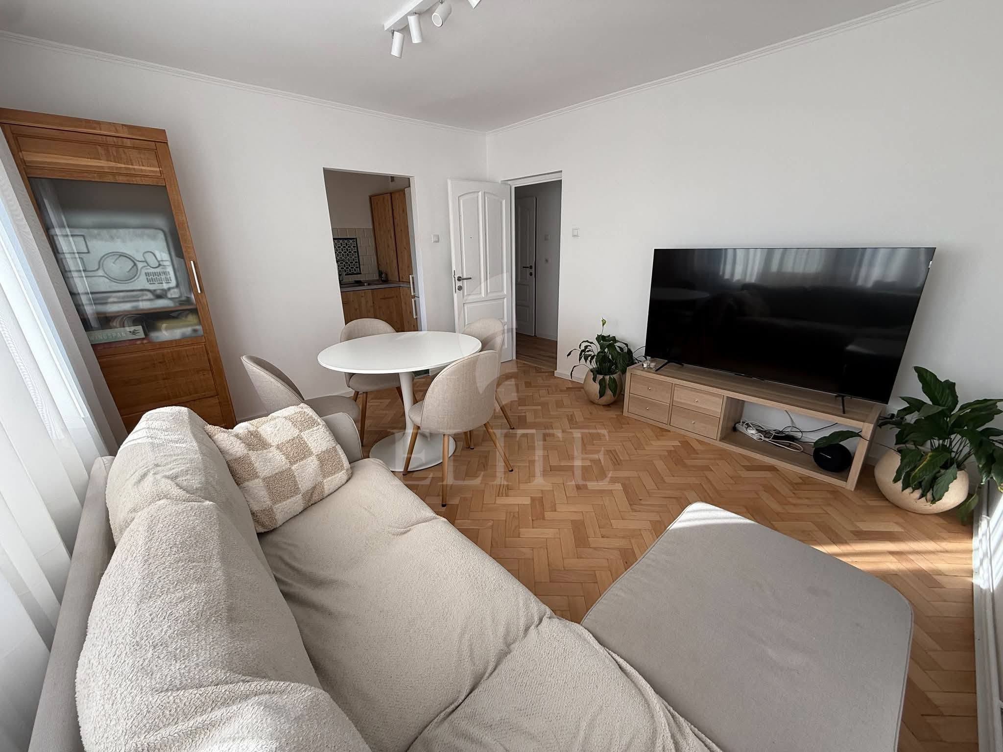Apartament 4 camere în zona MINERVA-1242235