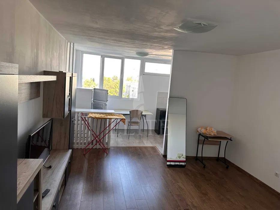 Garsoniera în zona PIATA FLORA-1242721