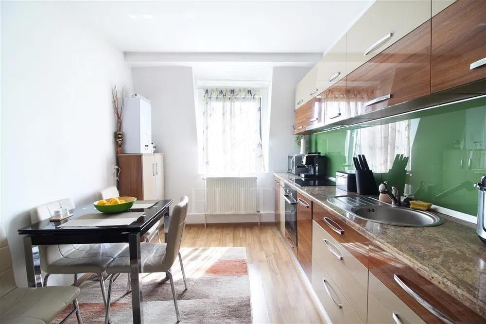 Apartament 2 camere în zona STRAZII FABRICII-1243136