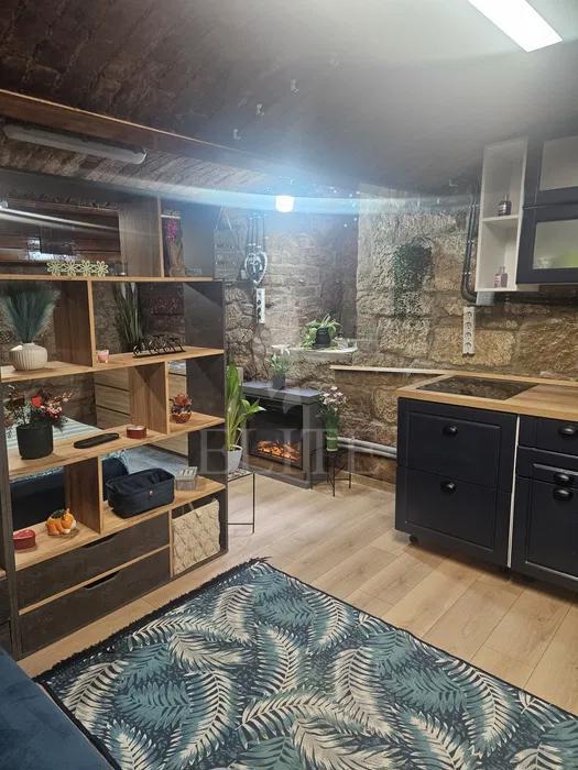 Apartament o camera în zona STRAZII TRAIAN-1245562