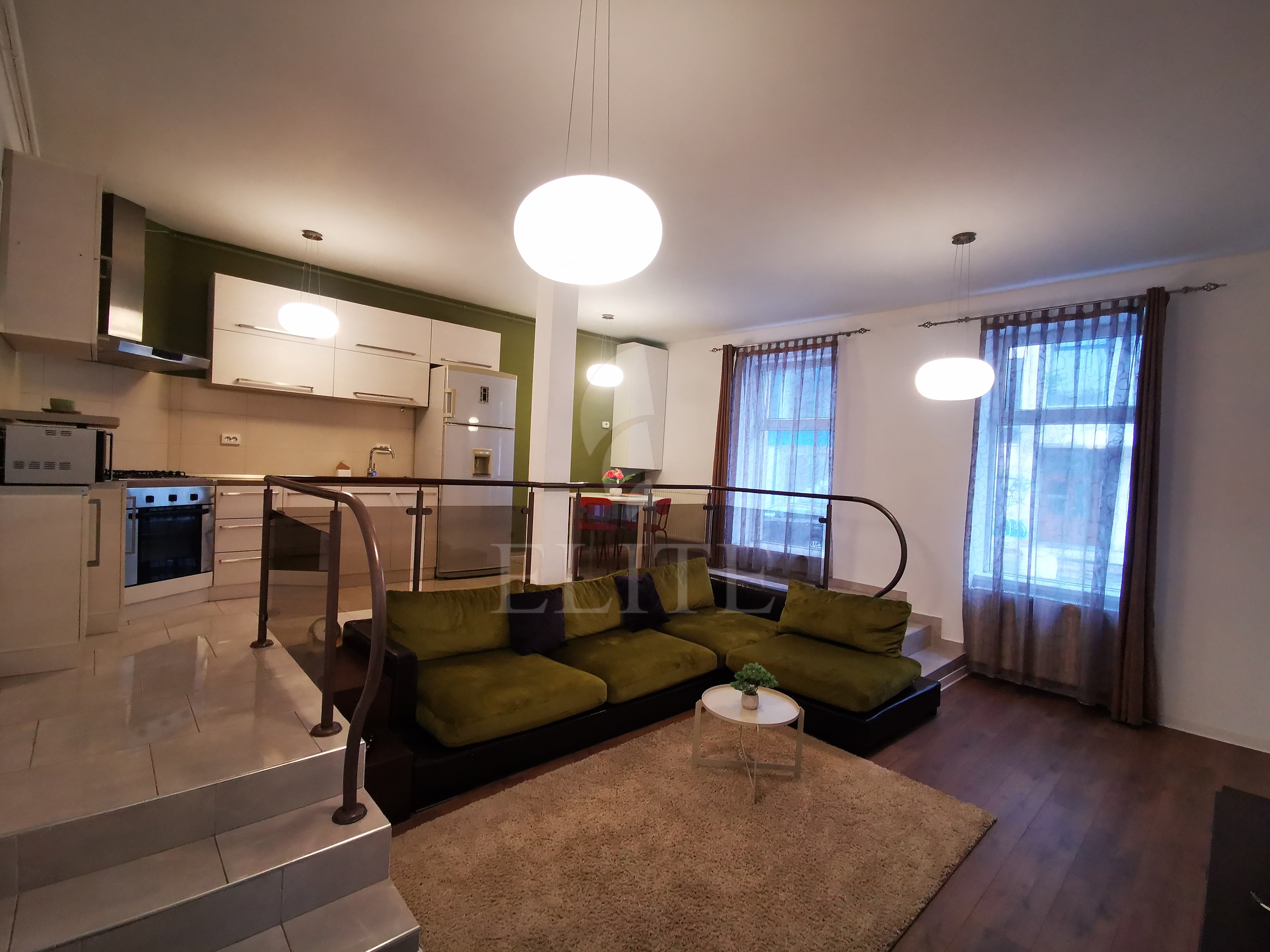 Apartament 3 camere în zona P-TA MIHAI VITEAZUL-1245791