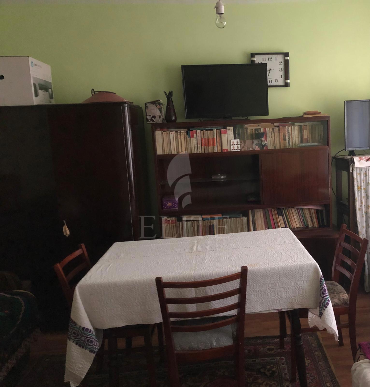 Apartament 2 camere în zona SEMICENTRALA-1246667