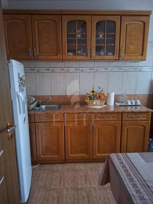 Apartament 3 camere în zona STRAZII DOROBANTILOR-1247183