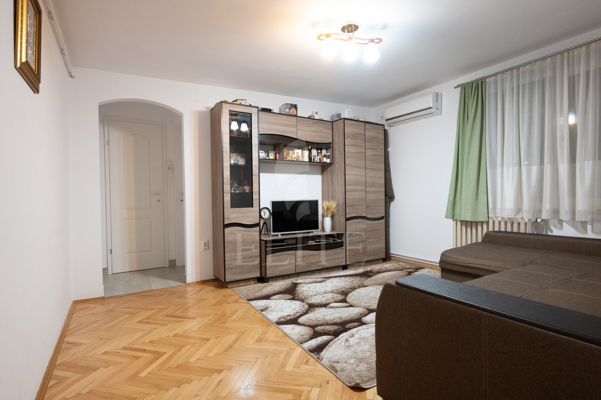 Apartament 2 camere în zona HERMES-1247310
