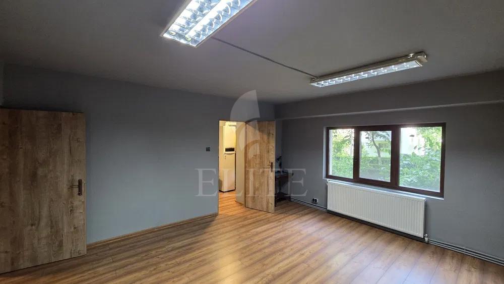 Apartament o camera în zona NICOLAE TITULESCU-1250353