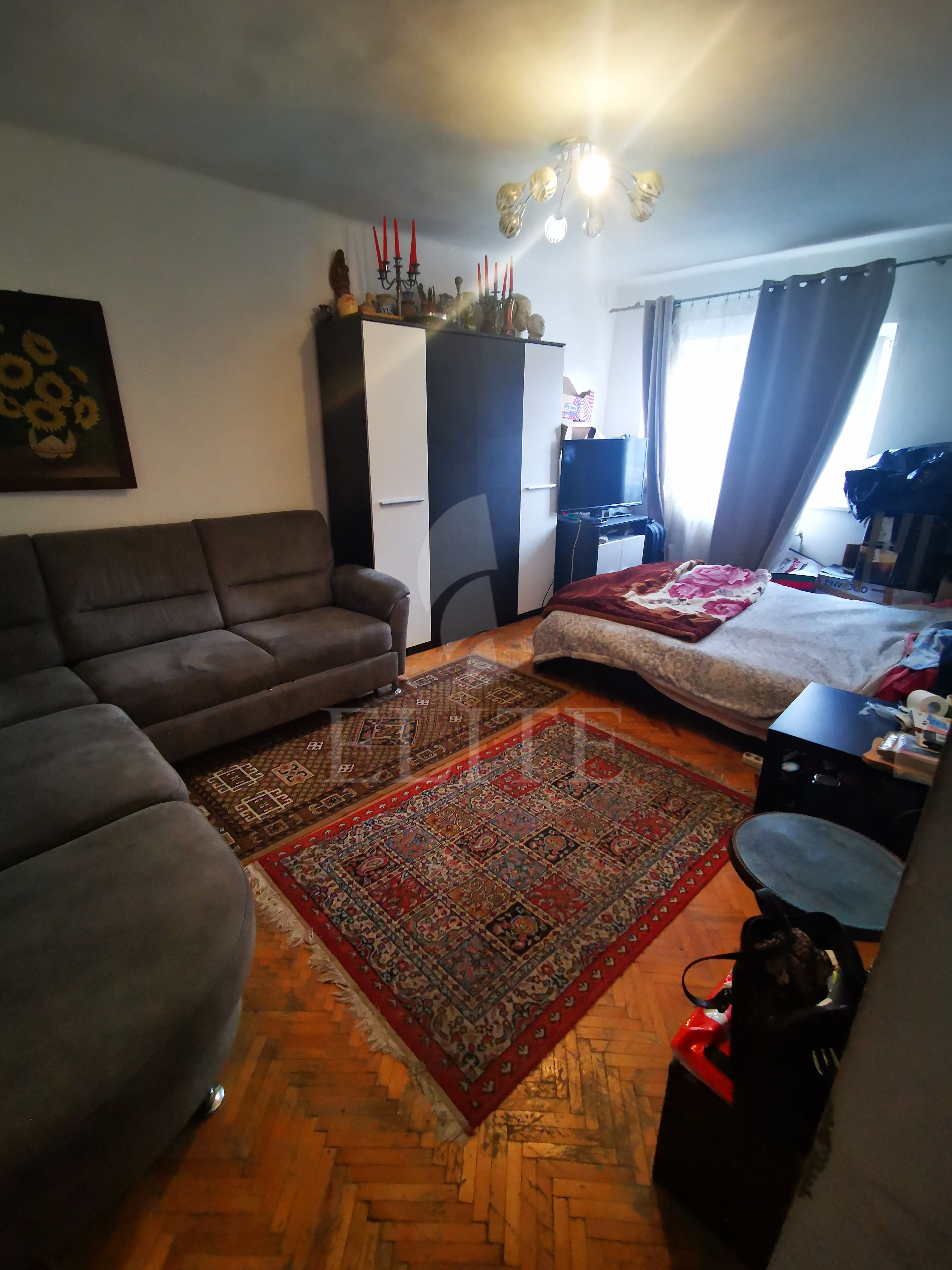 Apartament 3 camere în zona GRUIA-1250725
