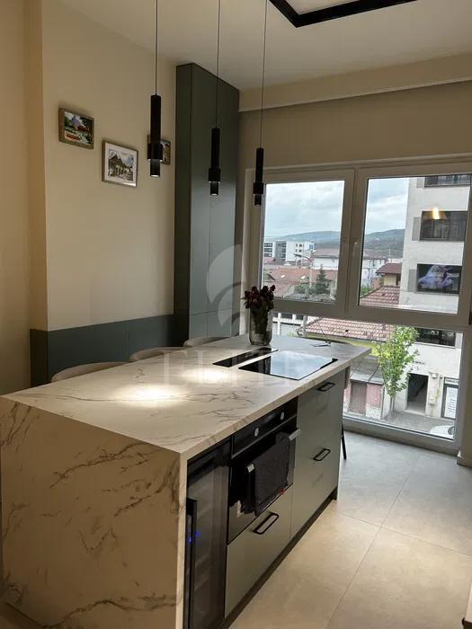 Apartament 3 camere în zona STRAZII FABRICII-1250979