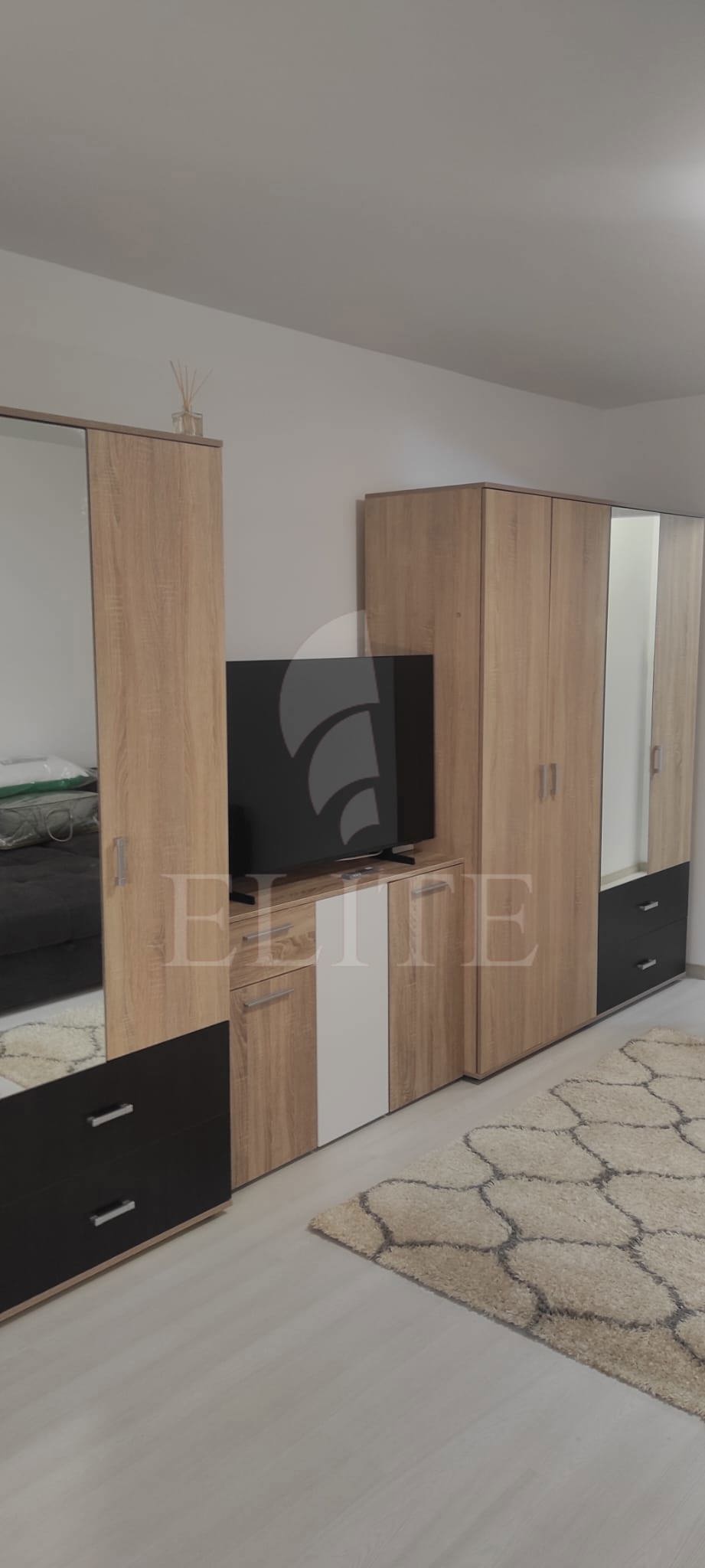 Garsoniera în zona P-TA FLORA-1253293