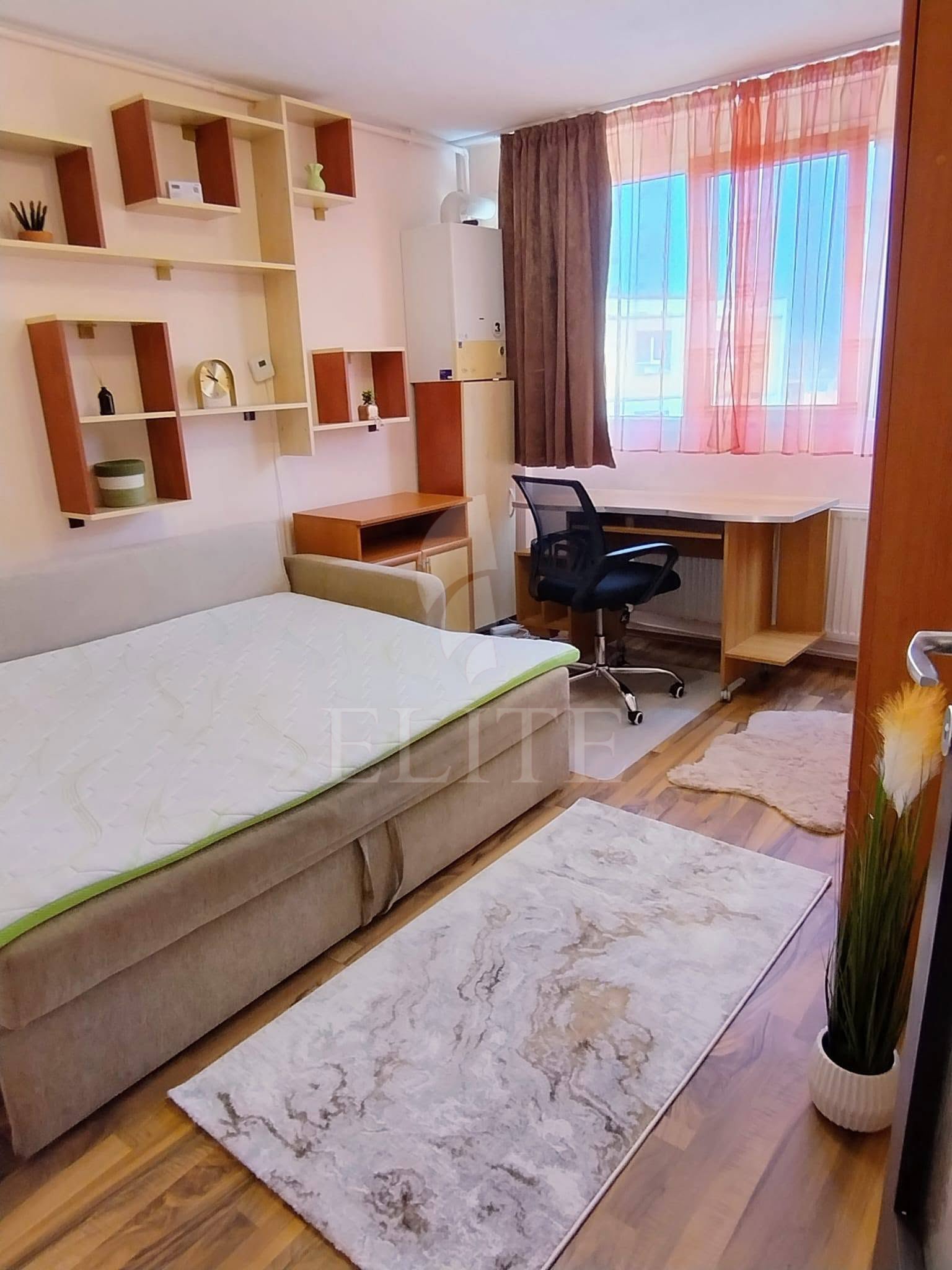 Garsoniera în zona PIATA ZORILOR-1255319
