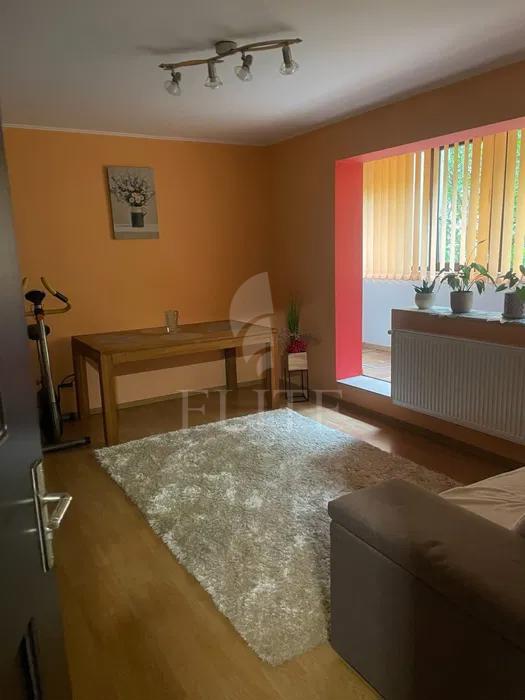 Apartament 3 camere în zona CASA PIRATILOR-1256405