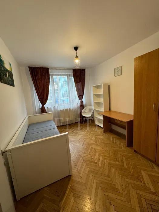 Apartament 3 camere în zona SEMICENTRALA-1259107