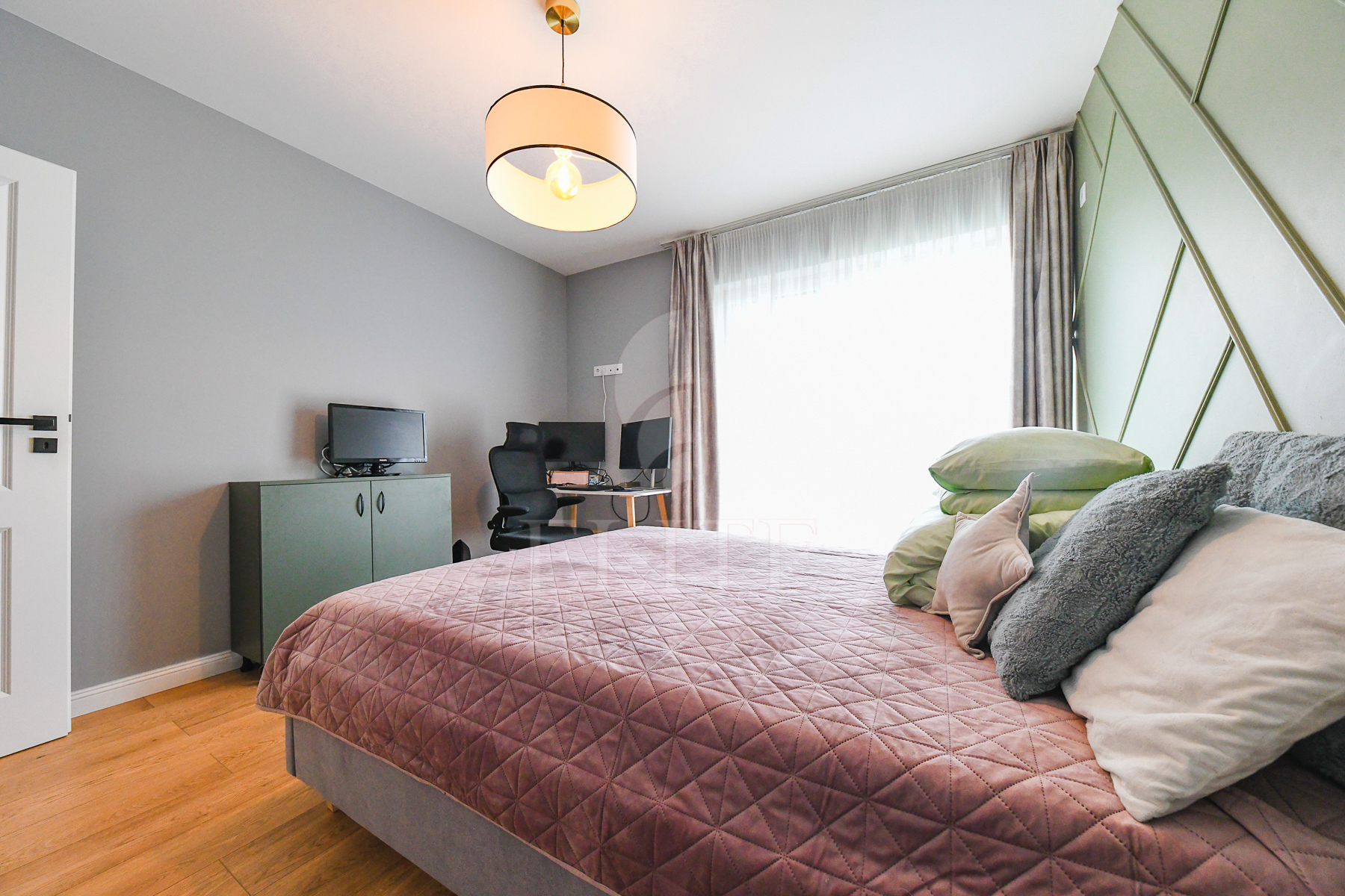 Apartament 3 camere în zona CAMPULUI-1259734