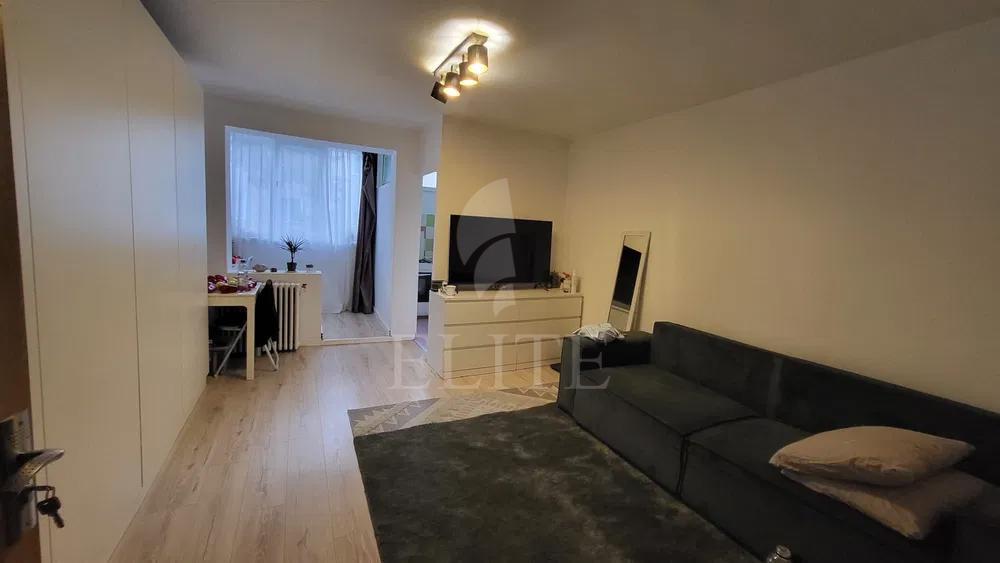 Garsoniera în zona PIATA CIPARIU-1260385
