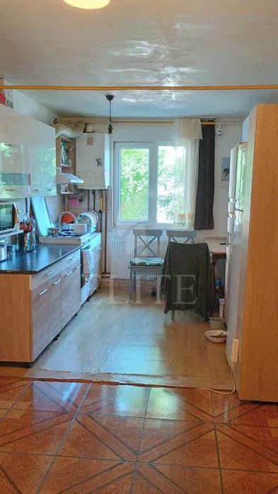 Apartament 3 camere în zona BIG-1262359