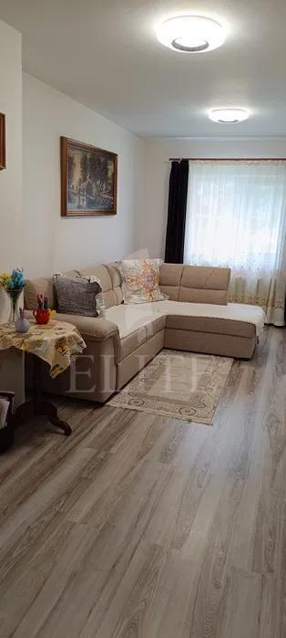 Apartament 3 camere în zona MOGOSOAIA-1262513