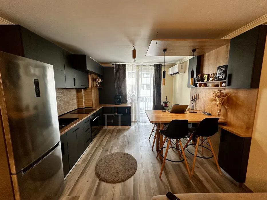 Apartament 2 camere în zona POD IRA-1263487