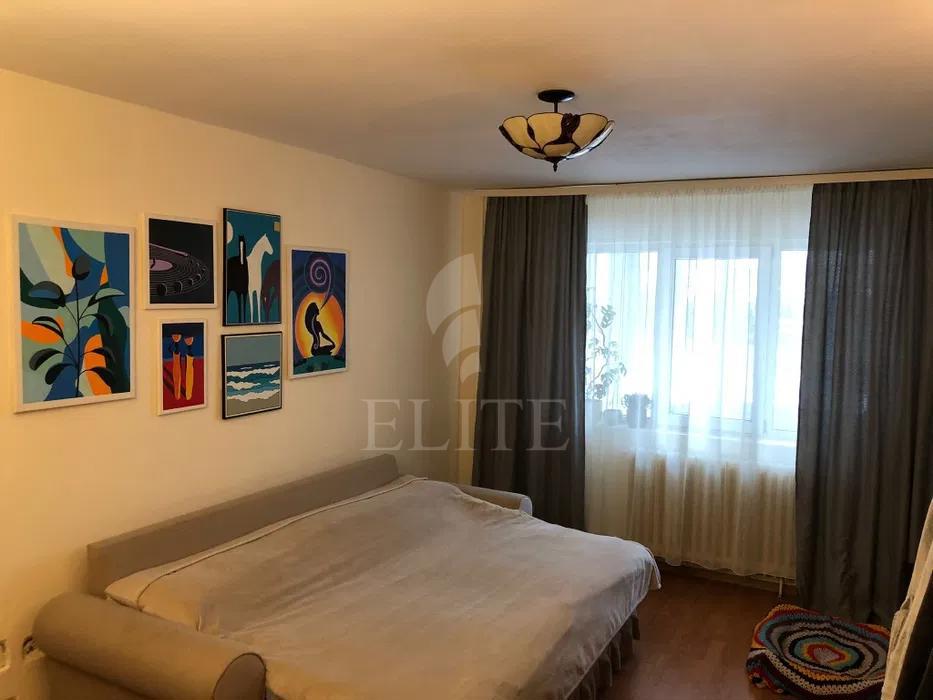 Apartament 2 camere în zona  LA TERENURI-1263621