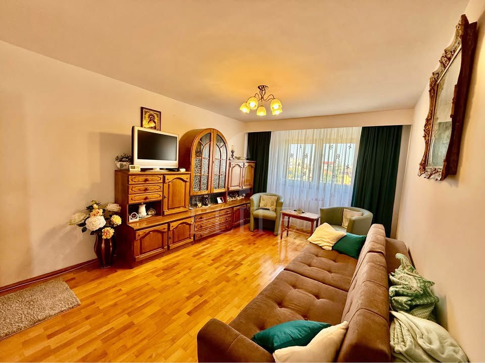 Apartament 3 camere în zona STRAZII DOROBANTILOR-1264702