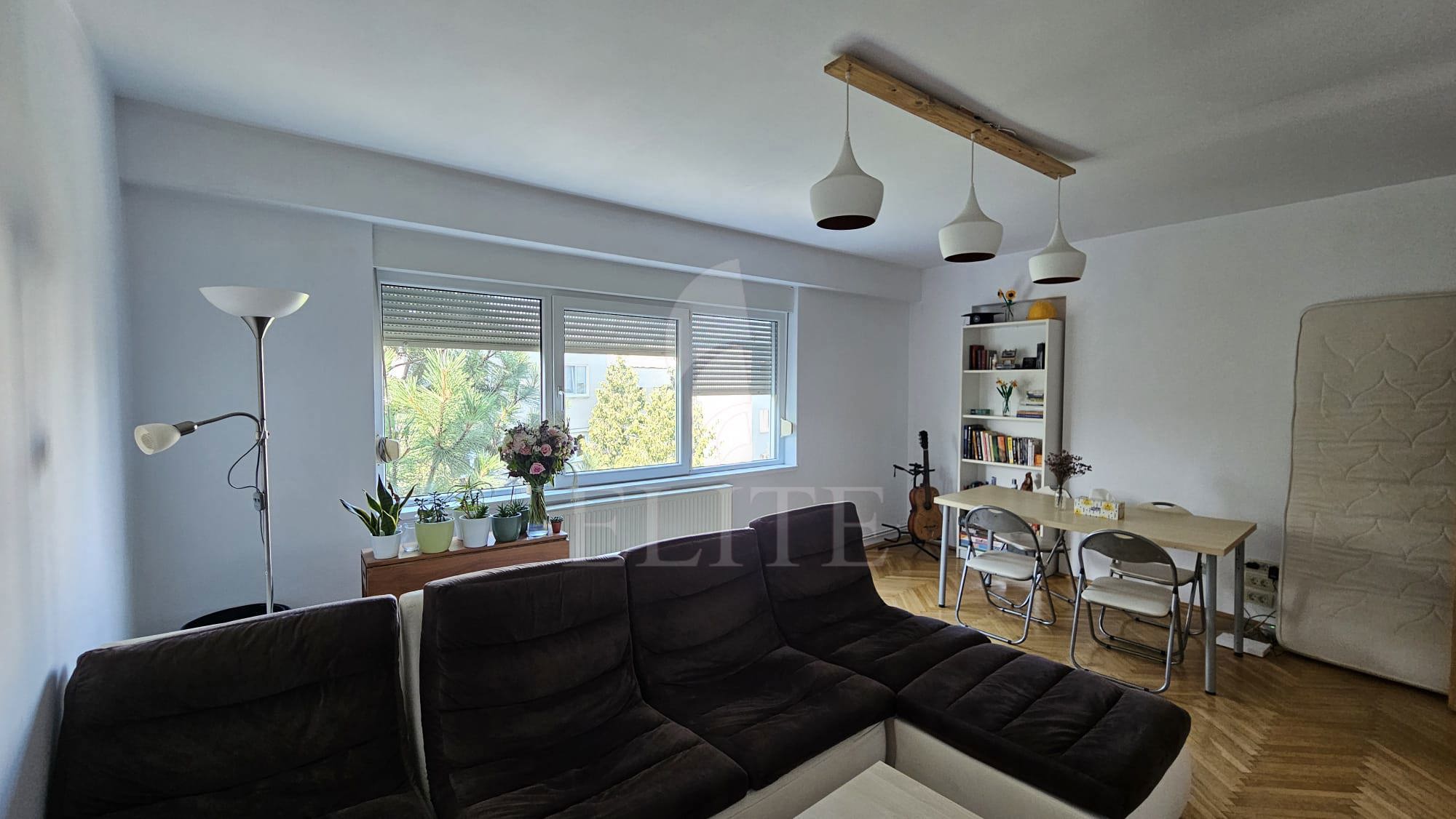 Apartament 2 camere în zona Andrei Muresanu - Piata Engles-1264869