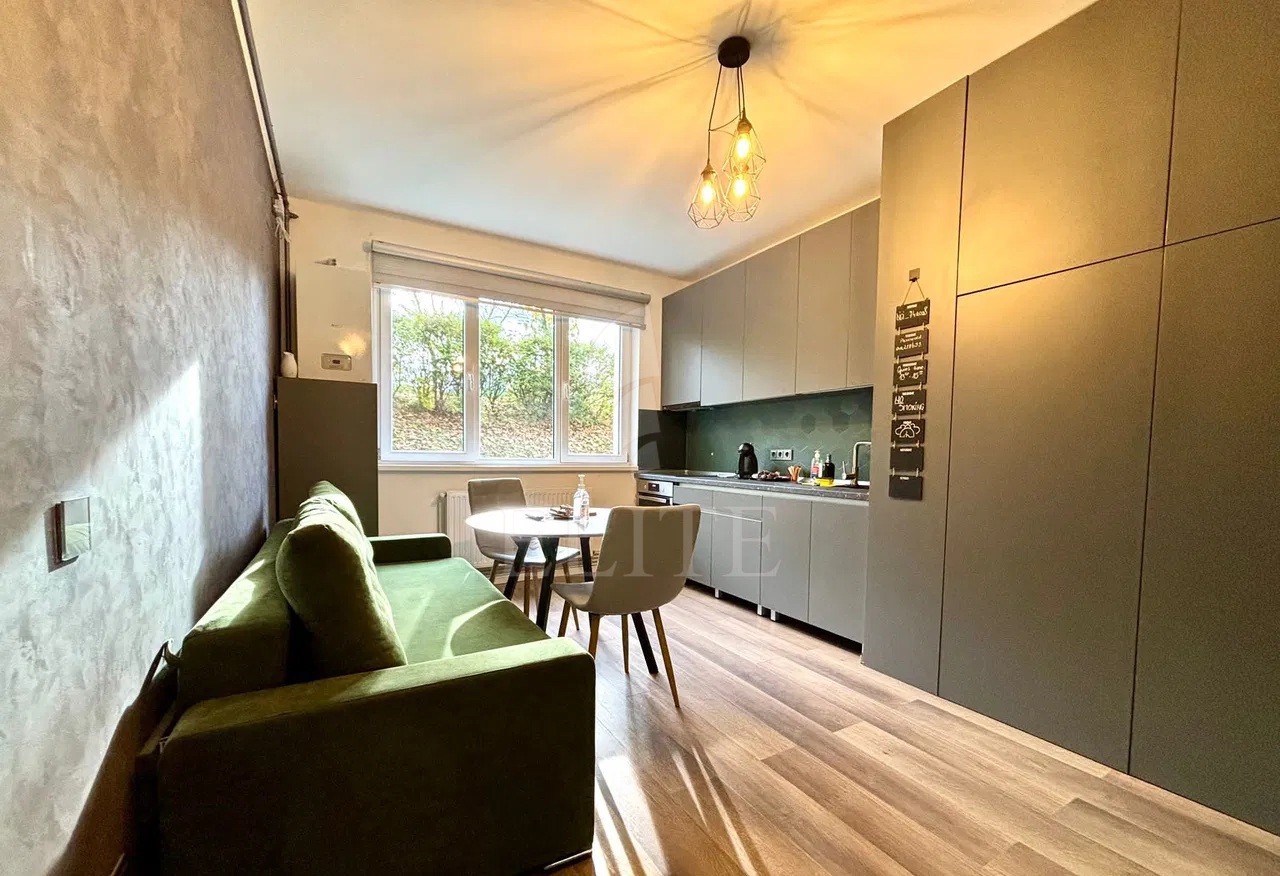 Apartament o camera în zona GRUIA-1265731