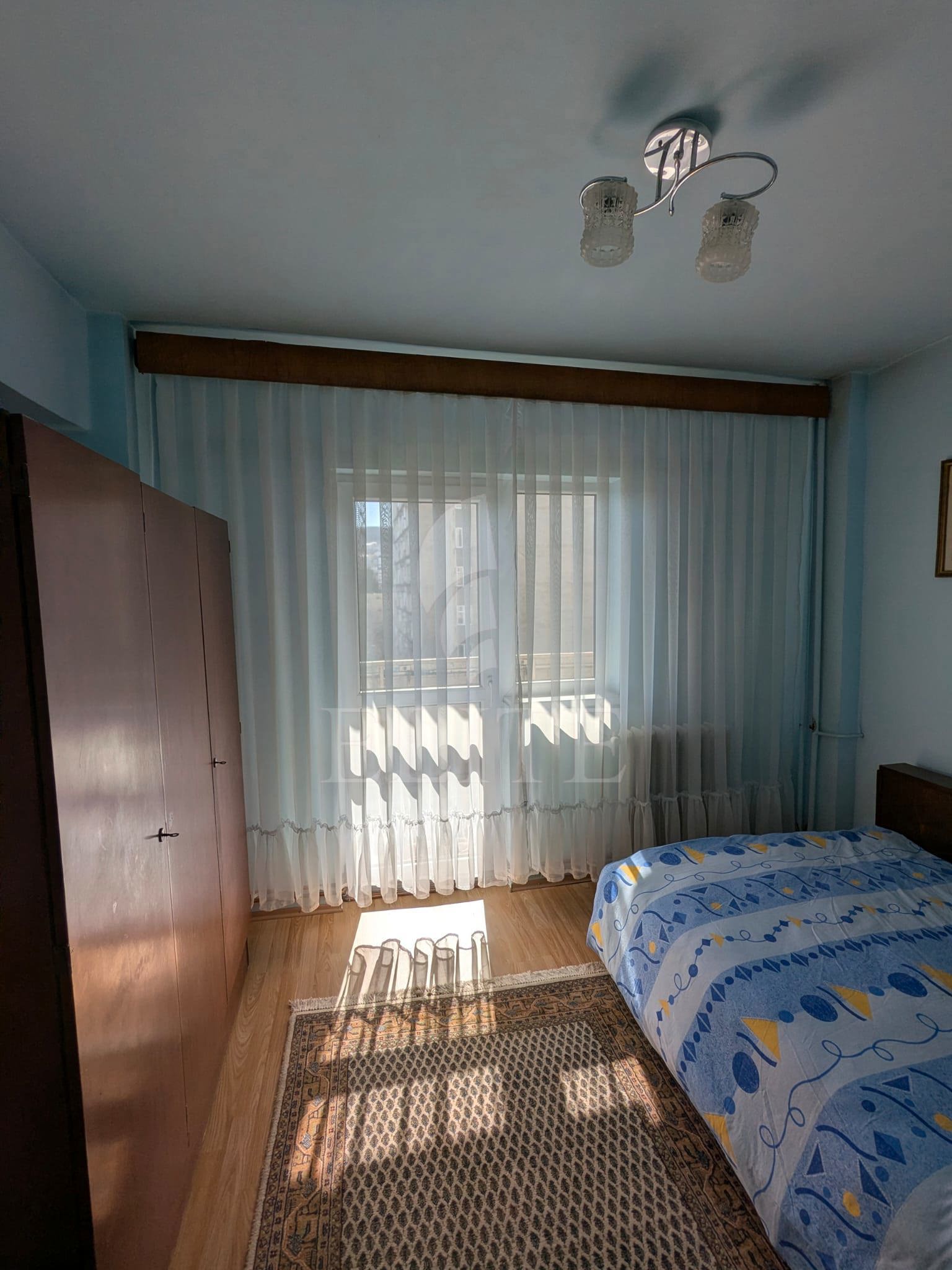 Apartament 4 camere în zona BIG-1265920