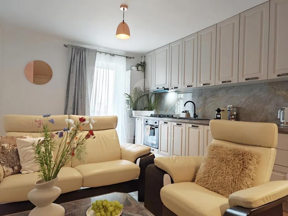 Apartament 2 camere în zona DAMBUL ROTUND-1266061