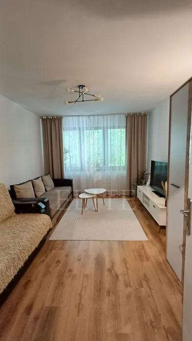 Apartament 2 camere în zona HOTEL ROYAL-1266202