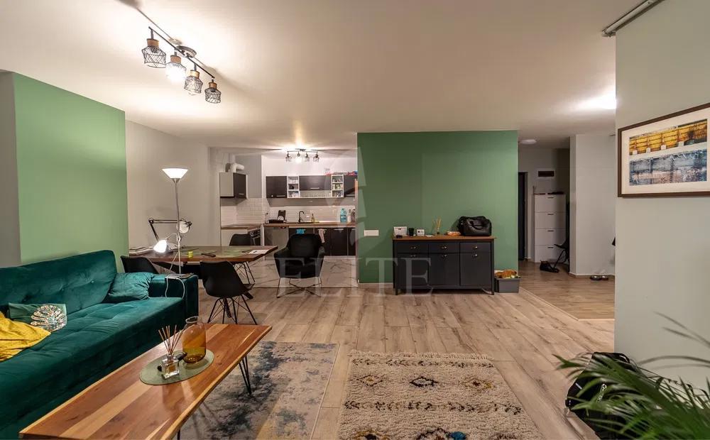 Apartament 3 camere în zona CENTRALA-1266231