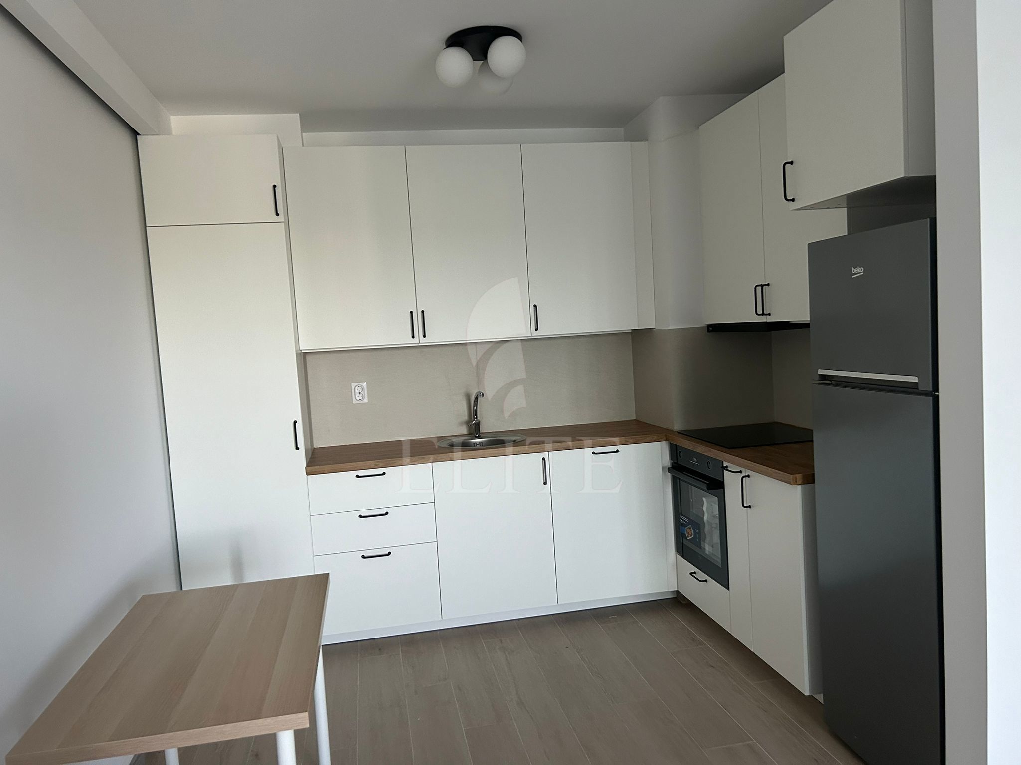 Apartament 2 camere în zona INTRE LACURI-1266501