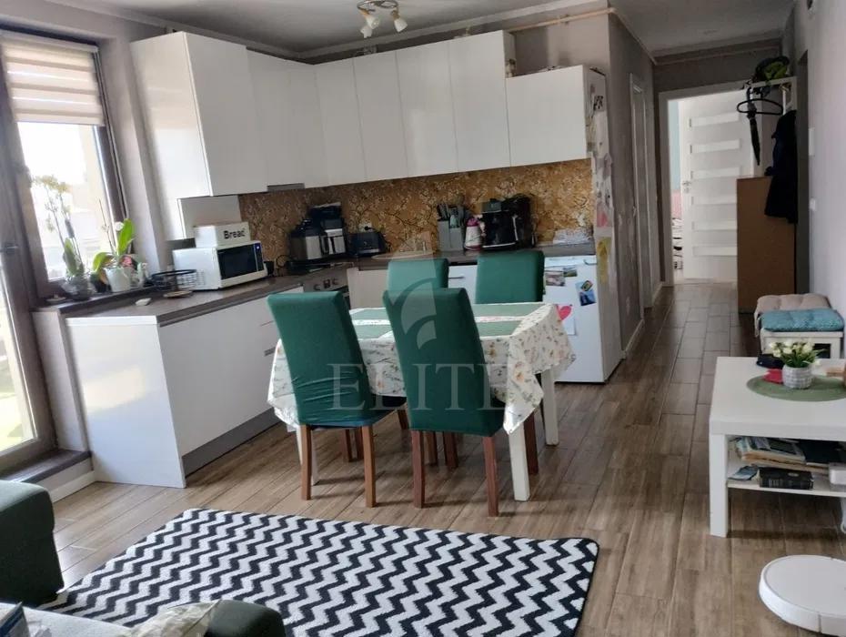 Apartament 3 camere în zona STRAZII FABRICII-1266816