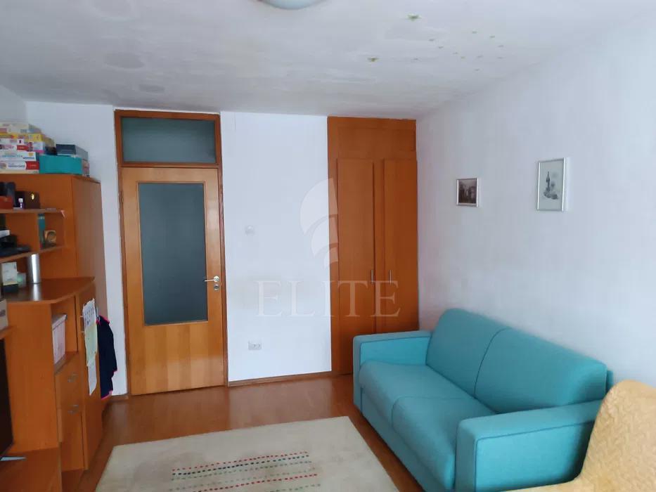 Apartament o camera în zona MANASTUR-1267230