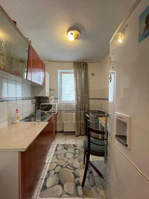 Apartament o camera în zona KAUFLAND-1267369