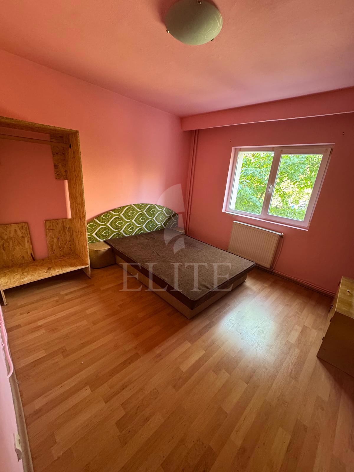 Apartament 2 camere în zona PLOPILOR-1267685