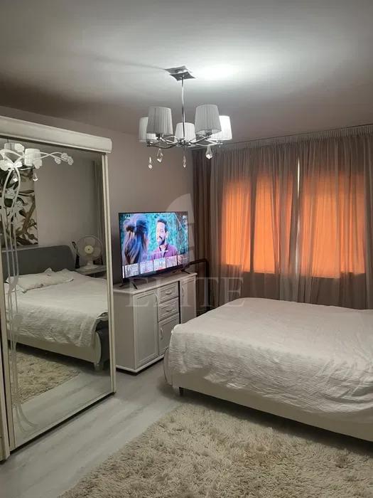 Apartament 3 camere în zona Gruia-1269694