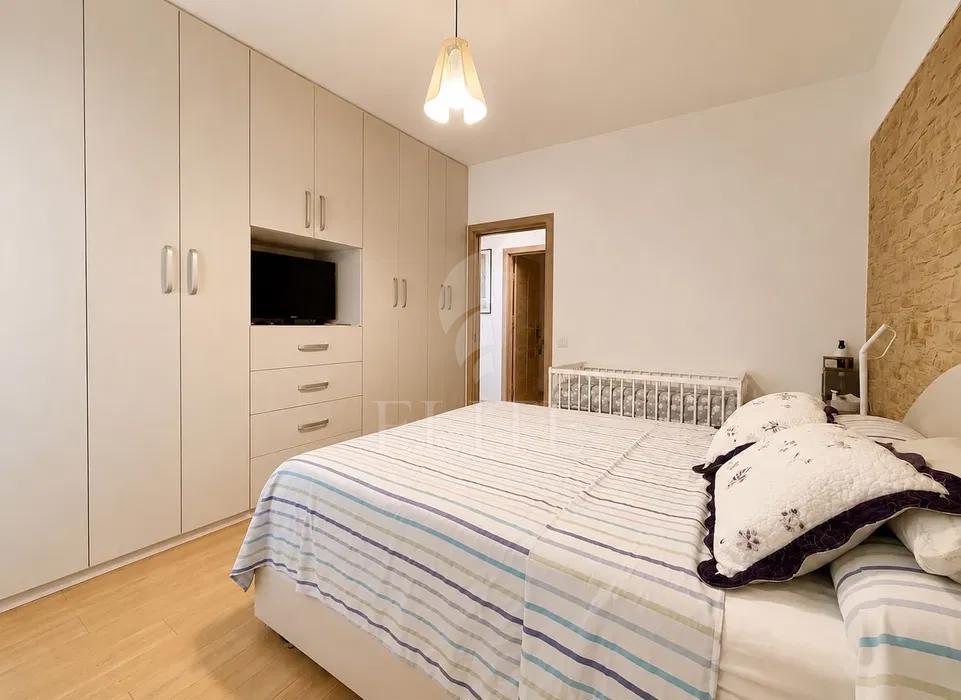 Apartament 3 camere în zona COMPLEX OASULUI-1270290