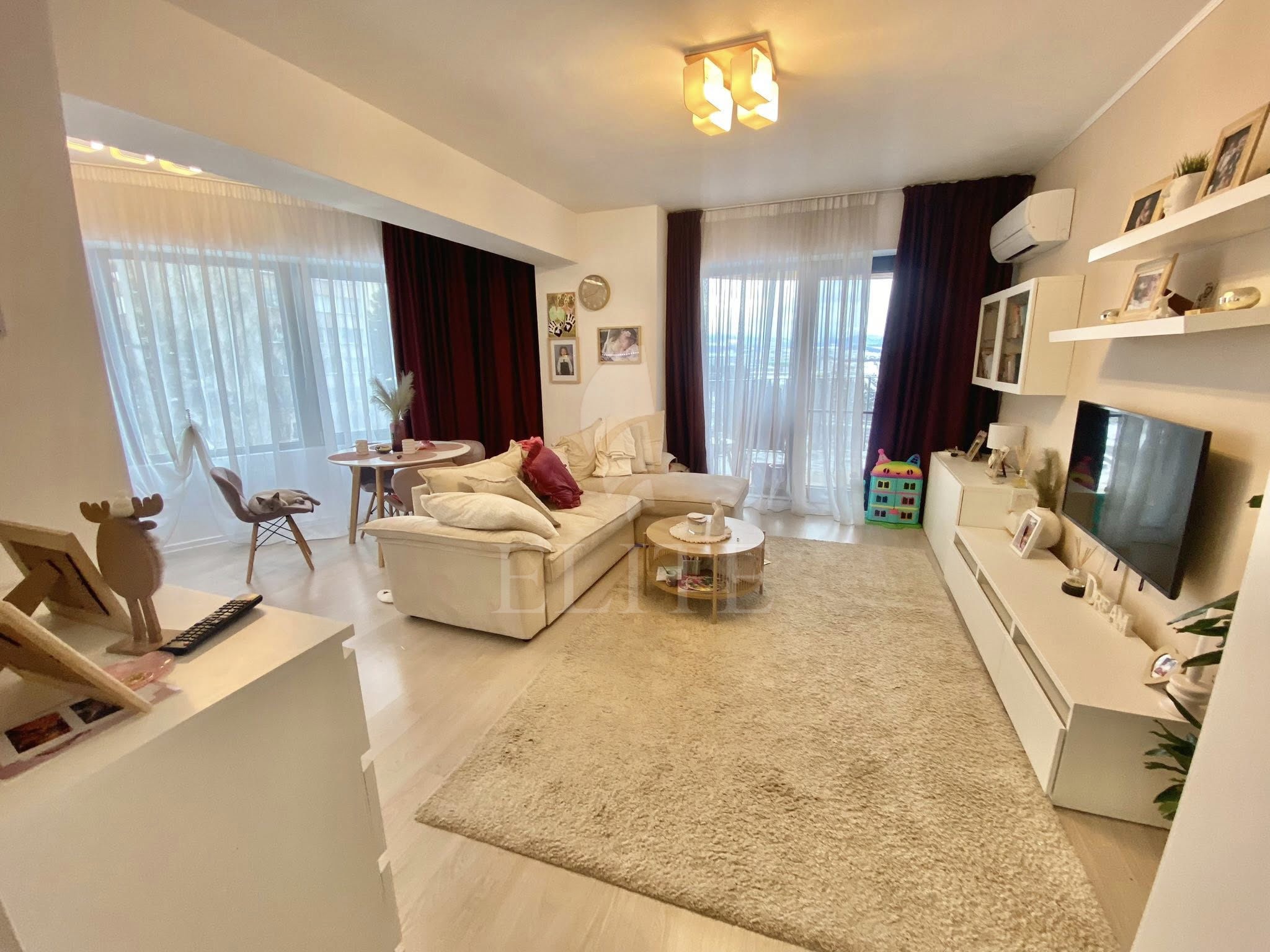 Apartament 2 camere în zona BILLA-1270824