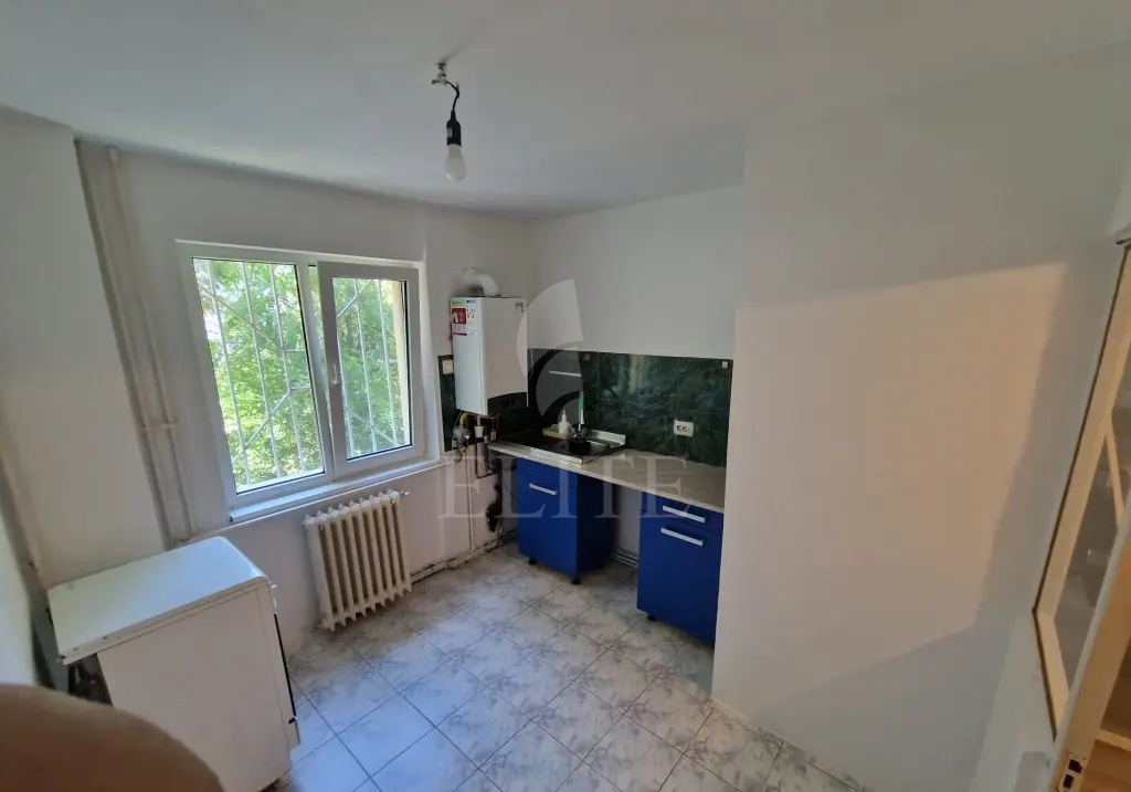 Apartament 3 camere în zona SIRENA-1271283