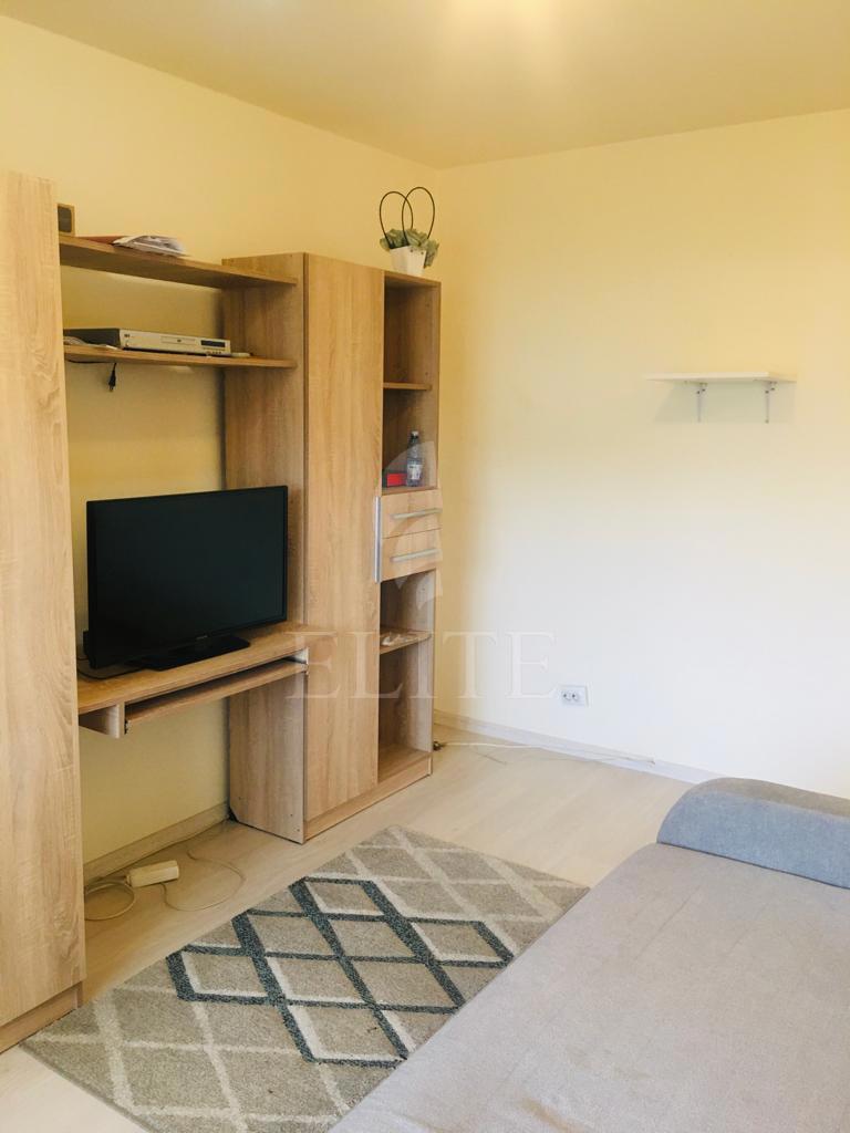 Garsoniera o camera în zona Caminelor Studentesti-1271503