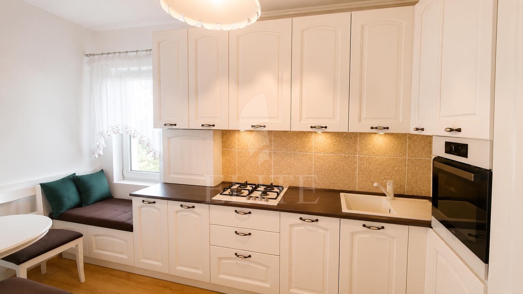 Apartament 3 camere în zona EUROPA-1271801