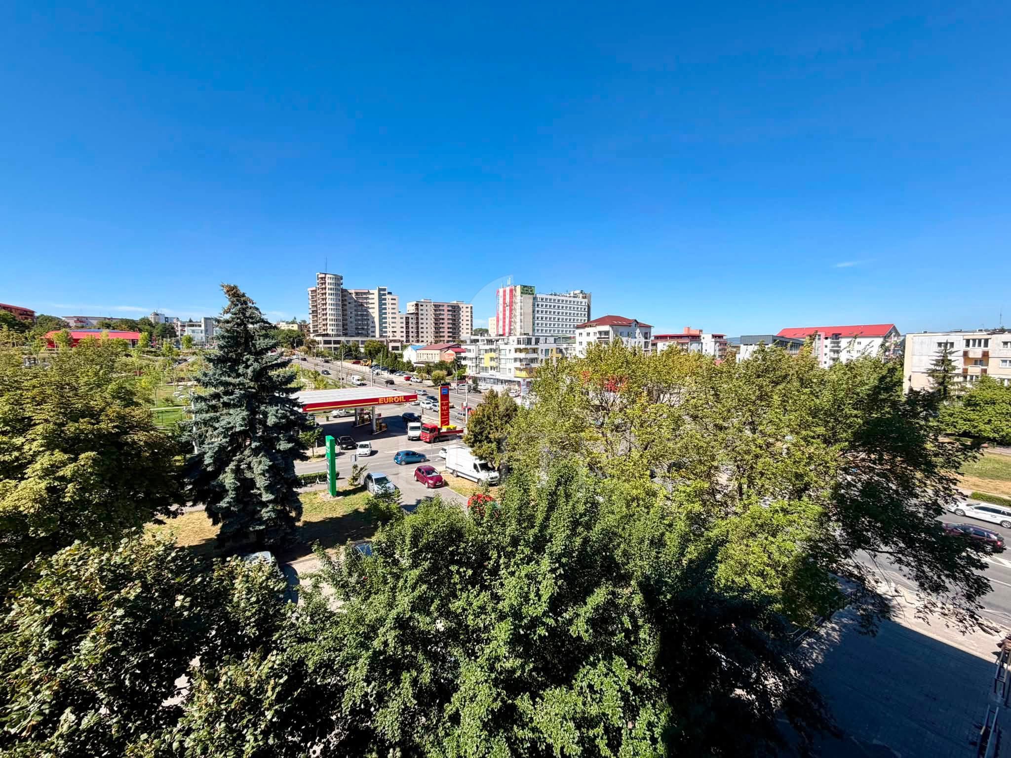 Apartament 3 camere în zona OBSERVATORULUI-1271811