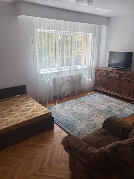 Apartament 4 camere în zona DOROBANTILOR-1273672