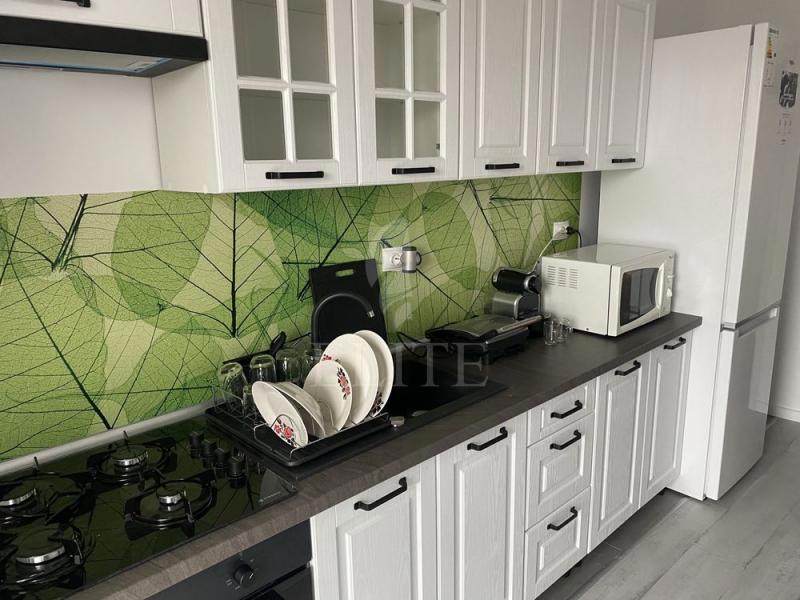 Apartament o camera în zona SEMICENTRALA-1274533
