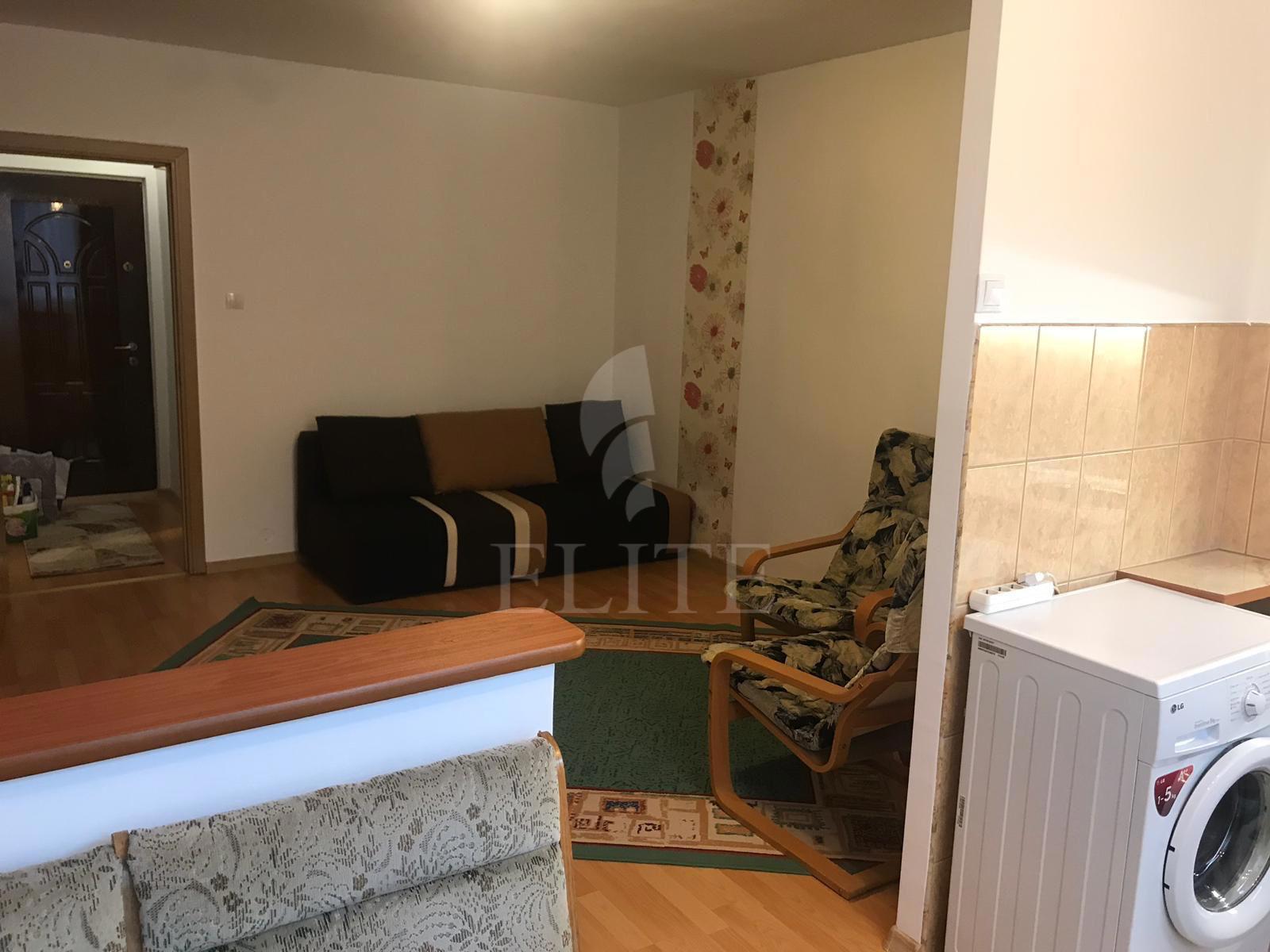 Garsoniera în zona Dambovitei - Expotransilvania-1275355