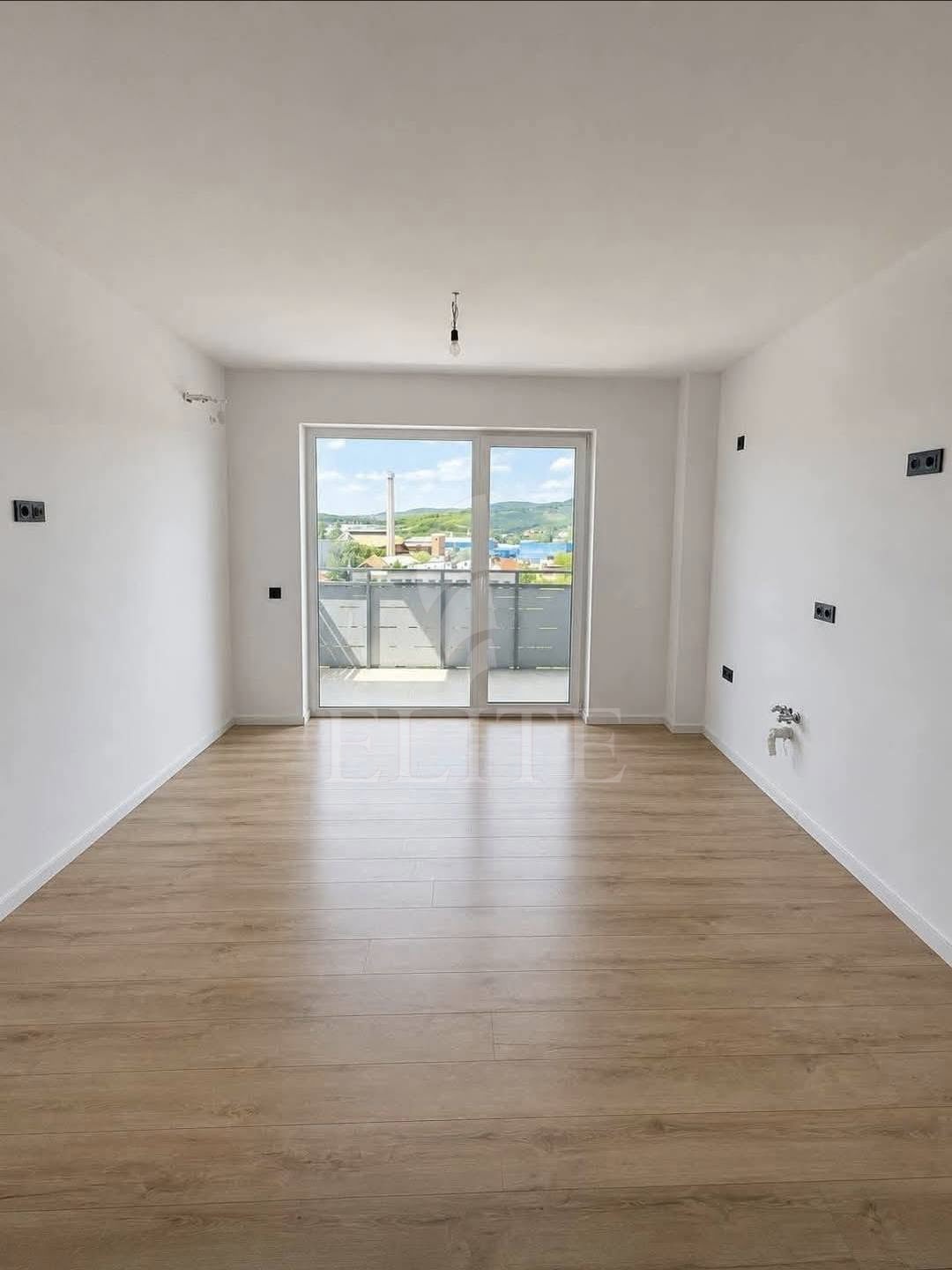 Apartament 2 camere în zona STRAZII FABRICII-1275713