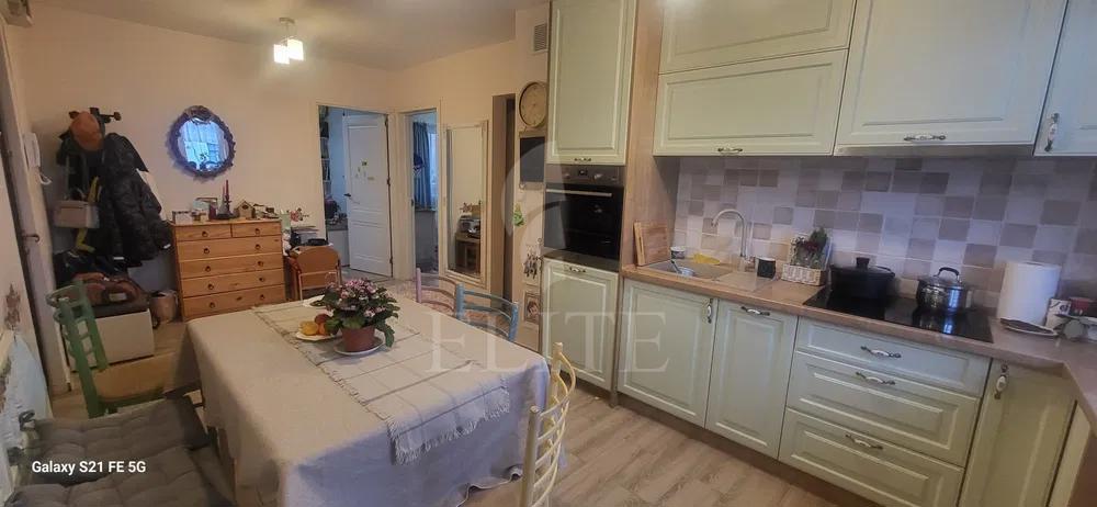 Apartament 3 camere în zona NORA-1276492