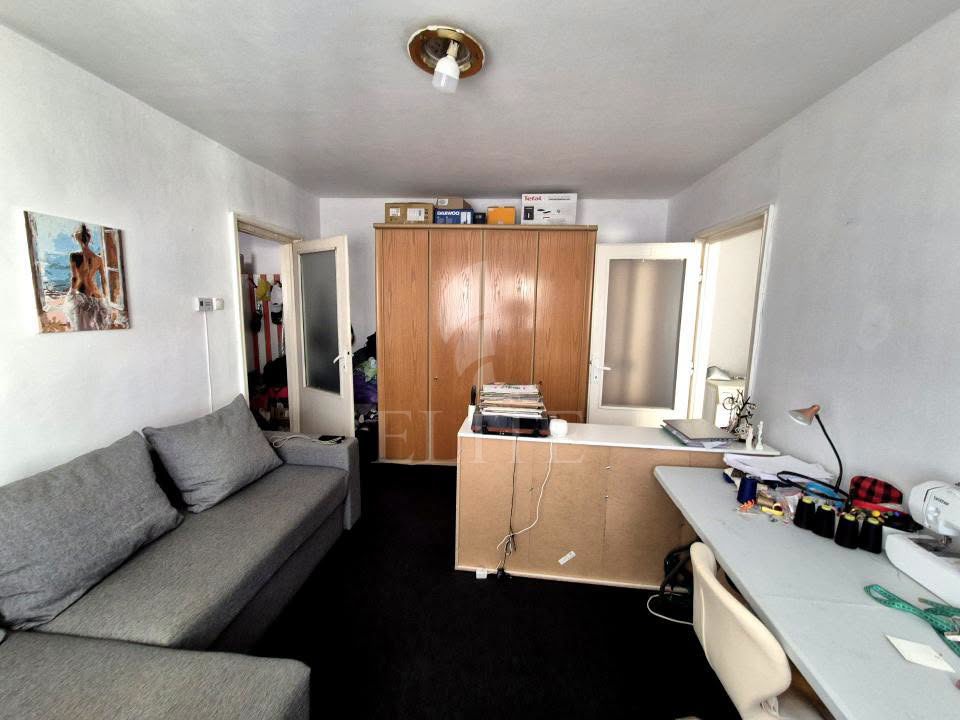 Apartament 2 camere în zona HOTEL PARADIS-1276708